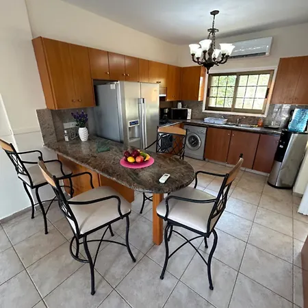 Marina Luxury - Diamond * איה נאפה