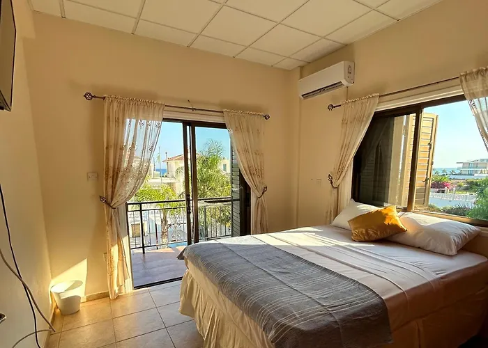 Marina Luxury - Diamond Ayia Napa