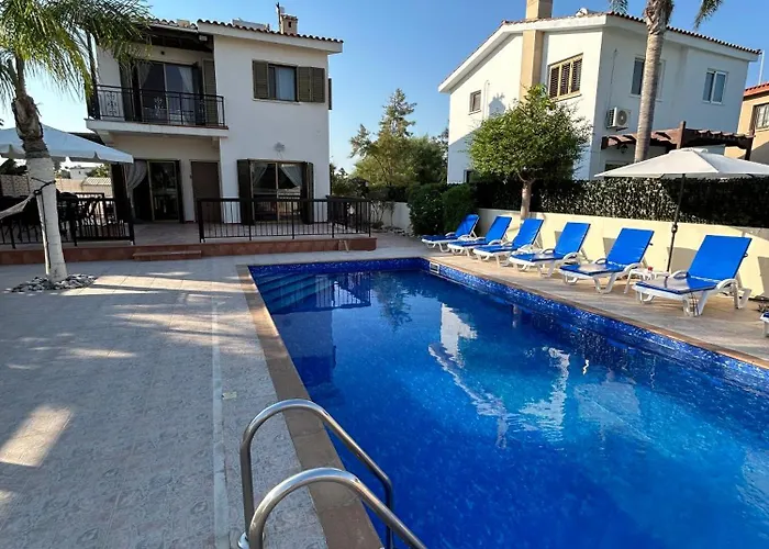 Marina Luxury - Diamond Вилла Айя-Напа